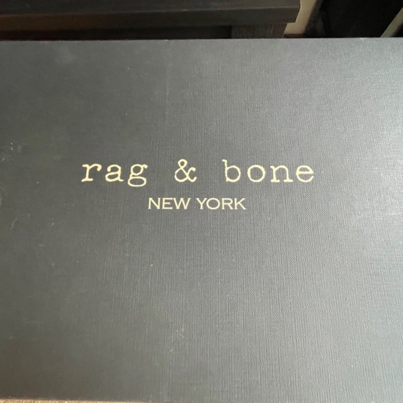 Rag & Bone Suede booties - Picture 5 of 5